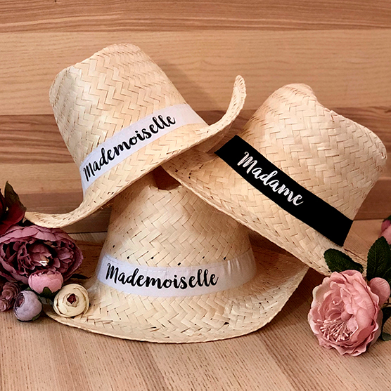 Chapeaux Panama en paille avec Bandeau personnalisé blanc "Mademoiselle" et bandeau noir "Madame"